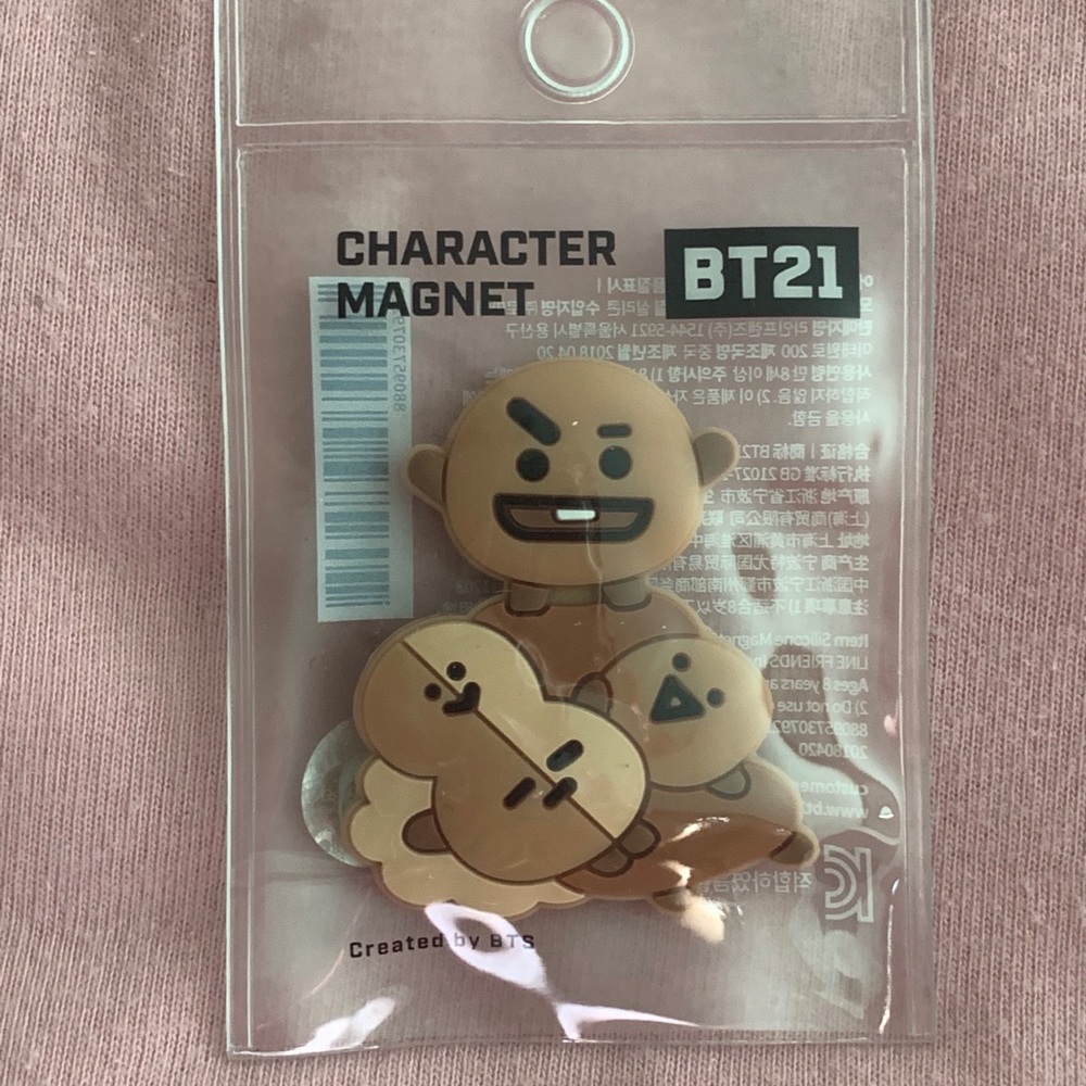 BTS BT21 Magnent
